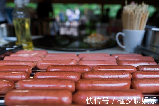 肠胃|胃不好别大意，营养师5种食物别碰，多喝1水，胃病慢慢好转