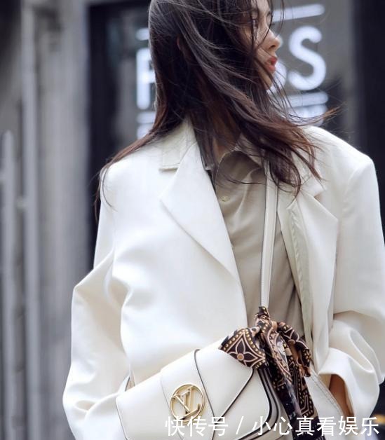 不对劲|用心打扮却总感觉不对劲？提高“耐看度”的窍门，在于这些细节上