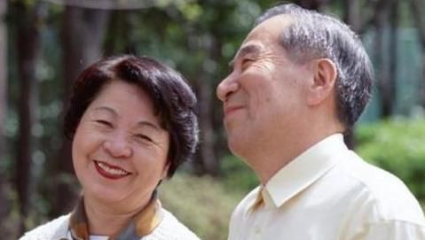 寿命长|寿命长的人,通常身体3处“发软”,若占一个,恭喜你了!