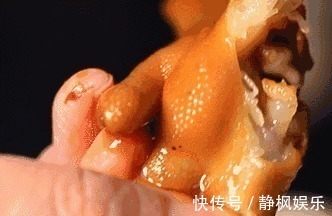 虎皮鸡爪还是这样做好吃,大厨教你秘制做法,软糯入味,色泽诱人