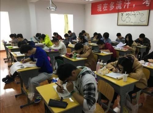 老师|为什么有些学生学得很辛苦，但效果并不好呢？老师告诉你答案