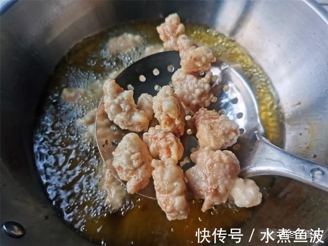 豆油|年夜饭，里脊教你这样做，外酥香里面嫩，端上桌，吃得连渣都不剩