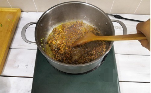 蒸包子，不会发面？学个窍门，面发得又快又好，包子又软又暄