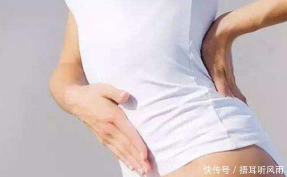 毒素和垃|女人这2处越“黑”,或许子宫内“垃圾”越多,很多人可能忽略了