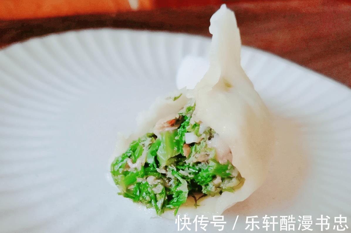 多汁|头伏包饺子,还得用这个菜,皮薄馅大,鲜嫩多汁,老人孩子都爱吃
