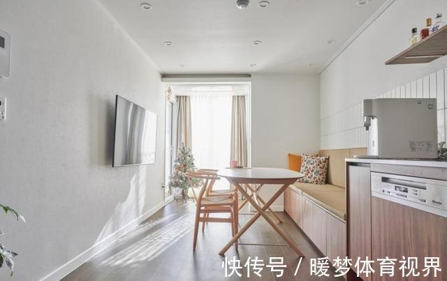 装修|新婚夫妇装修前的决定是对的,坚持不要客厅,解救了81㎡小户型