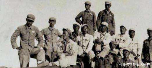 打起|此人打起仗不怕死独怕当官,气得上级拔枪顶他脑门,后成开国少将!