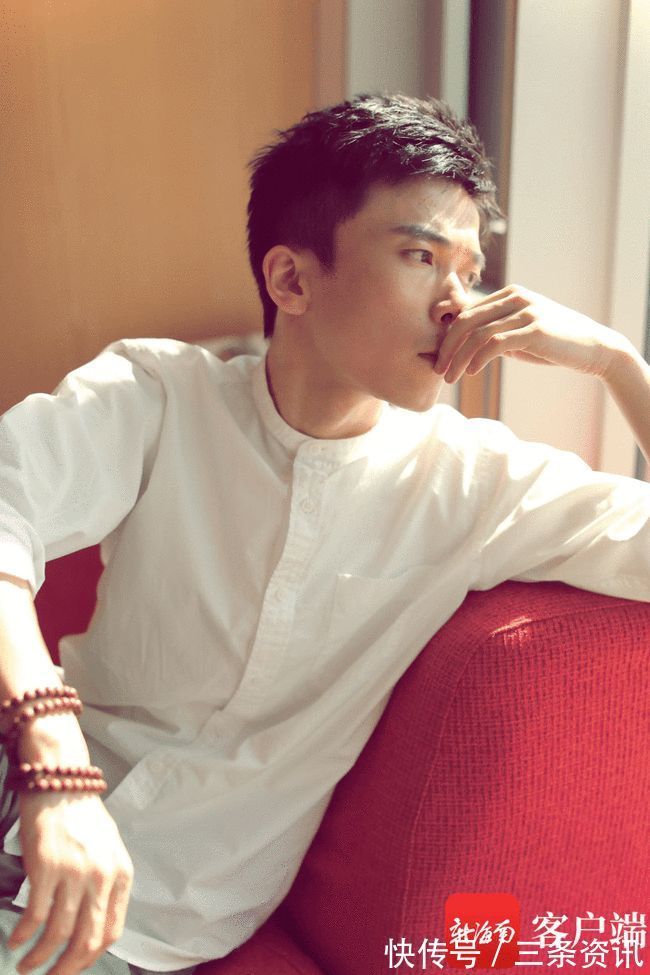 专访|新海南独家专访丨千万粉丝IP漫画家白茶:我们生而孤独,我们为爱往复