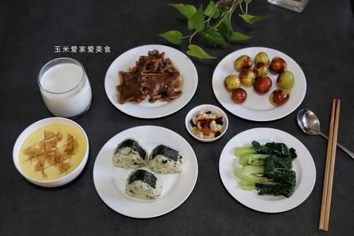 朋友圈晒高一儿子早餐火了，10天早餐天天不重样，好吃又营养