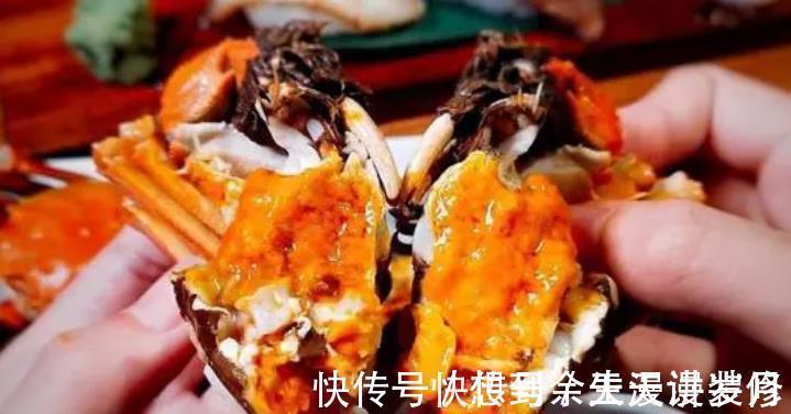 蒸大闸蟹,直接蒸是大忌,学会3个技巧,不掉腿不流黄,鲜嫩美味