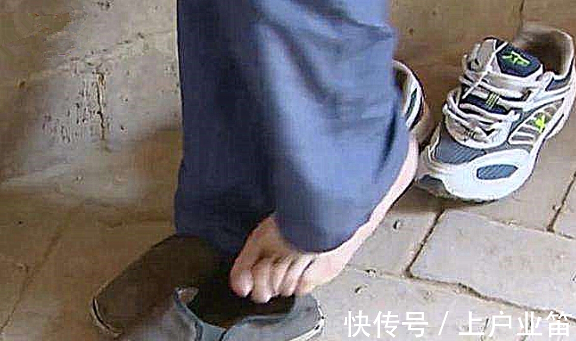 《变形记》最清醒的农村娃,赢了“富人游戏”,考国防生当上排长