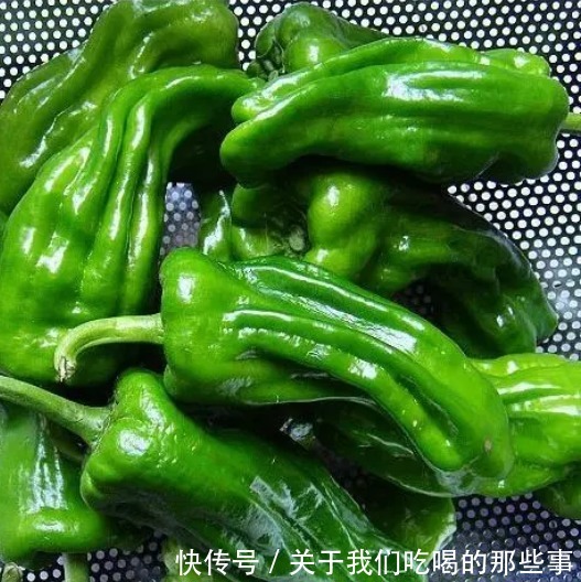 辣椒|买青椒时,挑直的还是弯的?牢记3点就知道“辣不辣”,太实用了