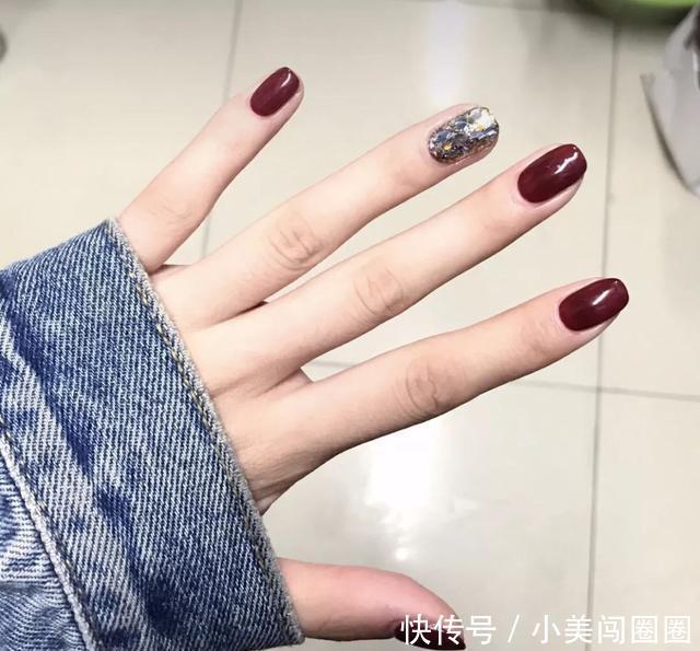 高级感|夏日专属的“神仙颜值”美甲都在这,显白又好看,绝对撩到你