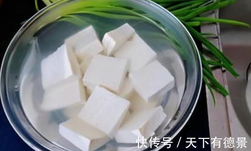 鲜香|天热丝瓜跟它是绝配,简单一煮鲜香美味又解暑,比喝羊肉汤还过瘾