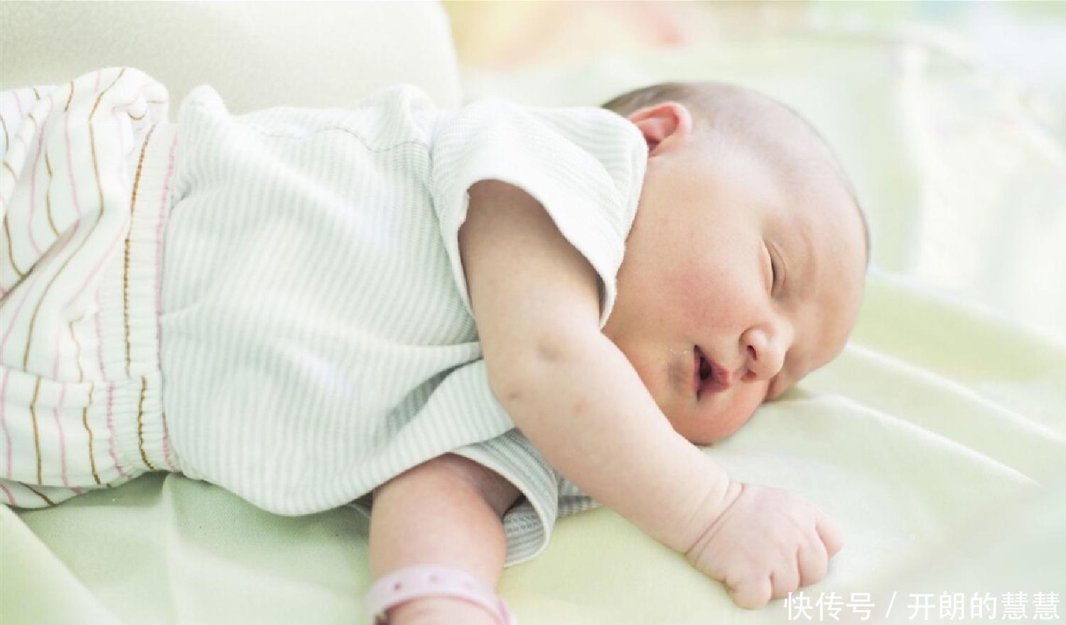 美国儿科学会|关于婴儿的睡姿问题,美国儿科学会的建议,父母们要听一听