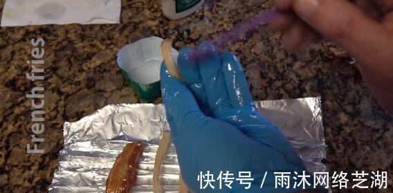 啤酒|老外做了一把用啤酒淬火的刀, 这刀威力如何