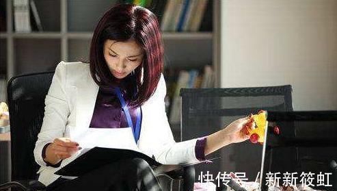 感叹|“厂花妈妈”带娃上班引热议,网友看后感叹你努力的模样真美