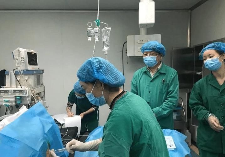 剖腹产|剖腹产多会有3个“后遗症”,二胎宝妈尤为明显,要格外注意