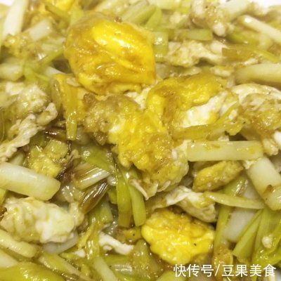 原来蒜黄炒鸡蛋才是真正的米饭杀手