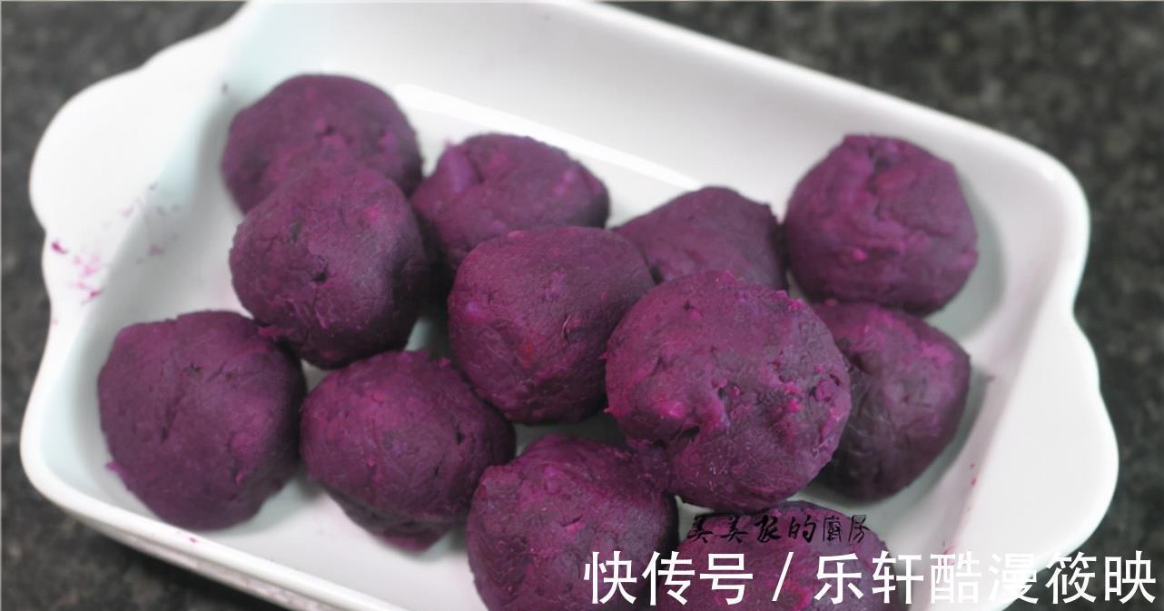 糯米粉|最近很火的米月饼,尝试一下~无糖无油热量低,没有烤箱也能做!