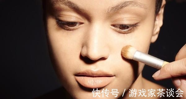 lady 换季妆容斑驳、拔干、浮粉分享5款好用的粉底液,打造干净妆面!