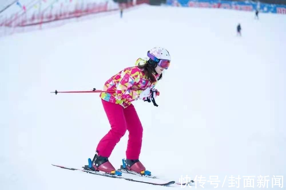 冉科|辐射川渝陕 四川宣汉罗盘顶滑雪场成川东滑雪胜地