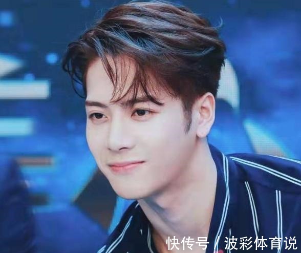 遮蓋|王嘉爾《跑男》穿冰袖遮紋身,錄《嗨放派》又變新方法,可真麻煩!