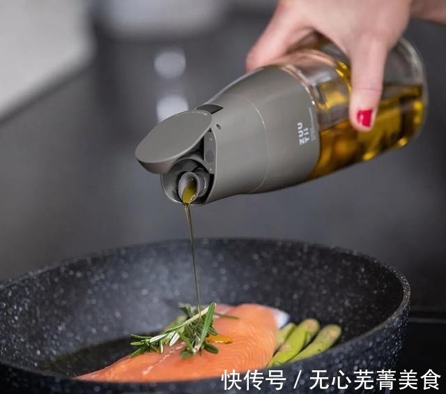 调料架|建议大家再节俭也要添置这些“高级货”,便宜又好用!