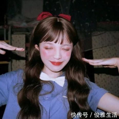 胳膊|女生别再说自己胖了,如果这3个地方没肉肉,根本用不着减肥