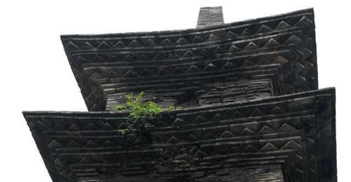 这座路旁不起眼的灰塔，居然是宁波最古老的塔，有着1000多年历史