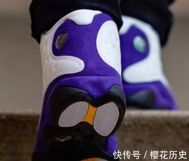 实战 打球逛街都抢眼｜盘点高颜值的实战篮球鞋