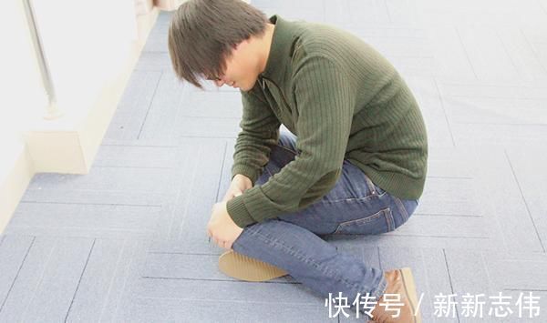 膝盖|为什么在深蹲时，膝盖总会听到“咔咔”的声音？原因是什么？