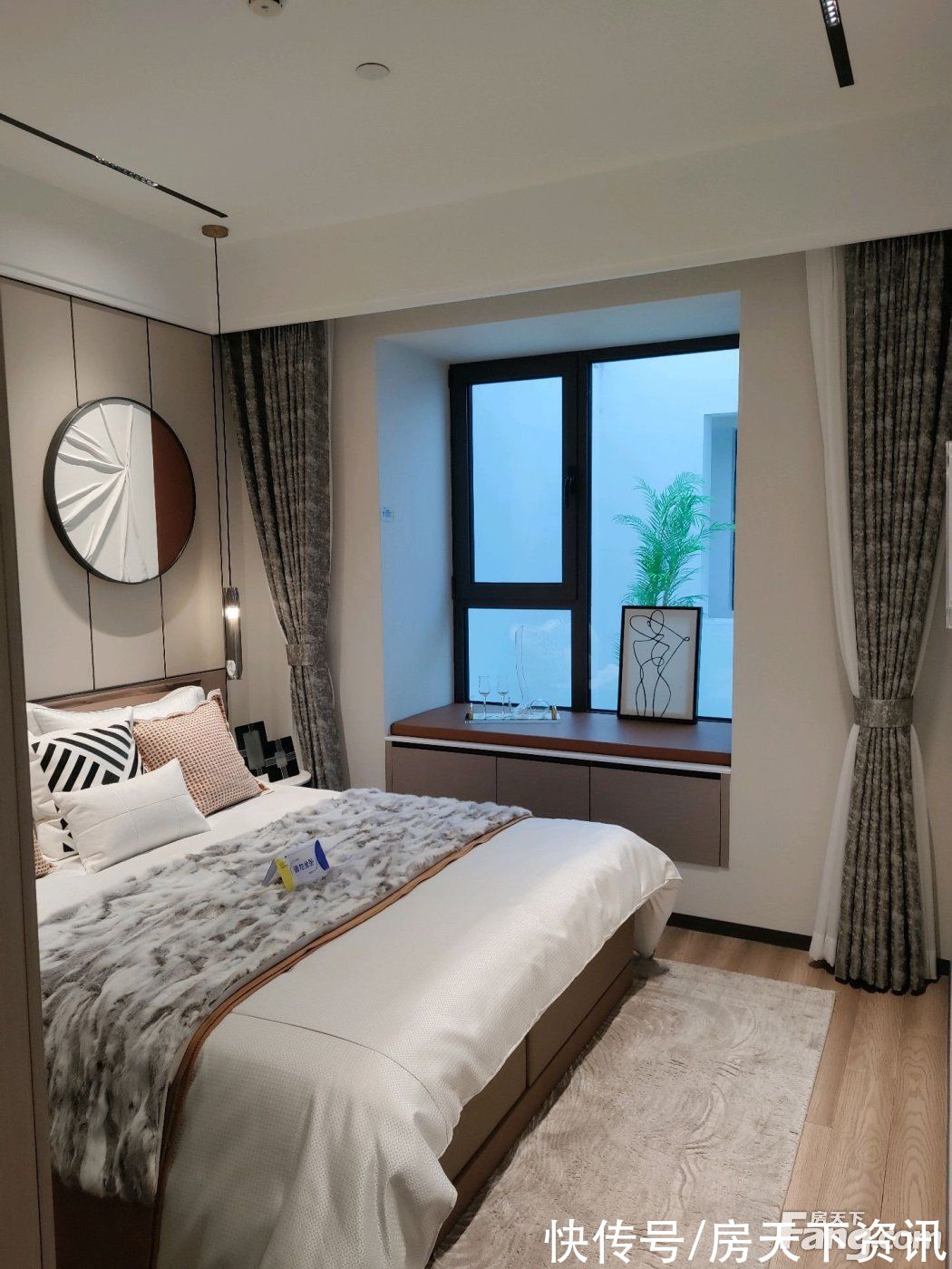 视界|中海寰宇视界好不好？置业顾问从项目现场发回新组图