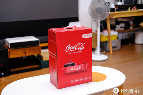 电火锅|九阳不粘涮烤一体机测评：1400W分区独立控温，品牌联名一定贵？