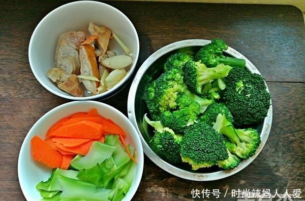 猪身上这部位存有细菌,医生从来不吃,劝你再想吃也要忍住