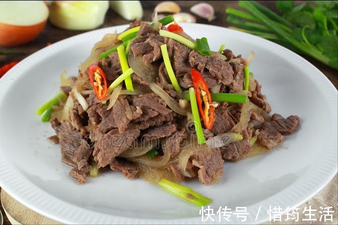 食用油|腌牛肉,最忌放盐腌制,20年大厨分享经验,牛肉香嫩多汁还不腥