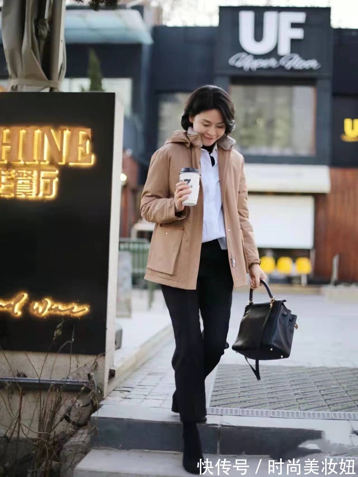 基础款|这才是万能的“打底”,黑色毛衣+黑色西裤搭遍所有,保暖洋气