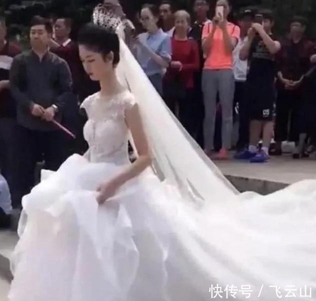 新娘|最美新娘意外走红,“天鹅颈”看呆路人!