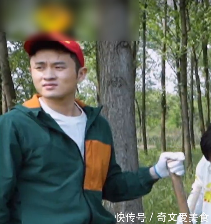 向往5那英刚走,数十位嘉宾连番登场,他的到来让人期待