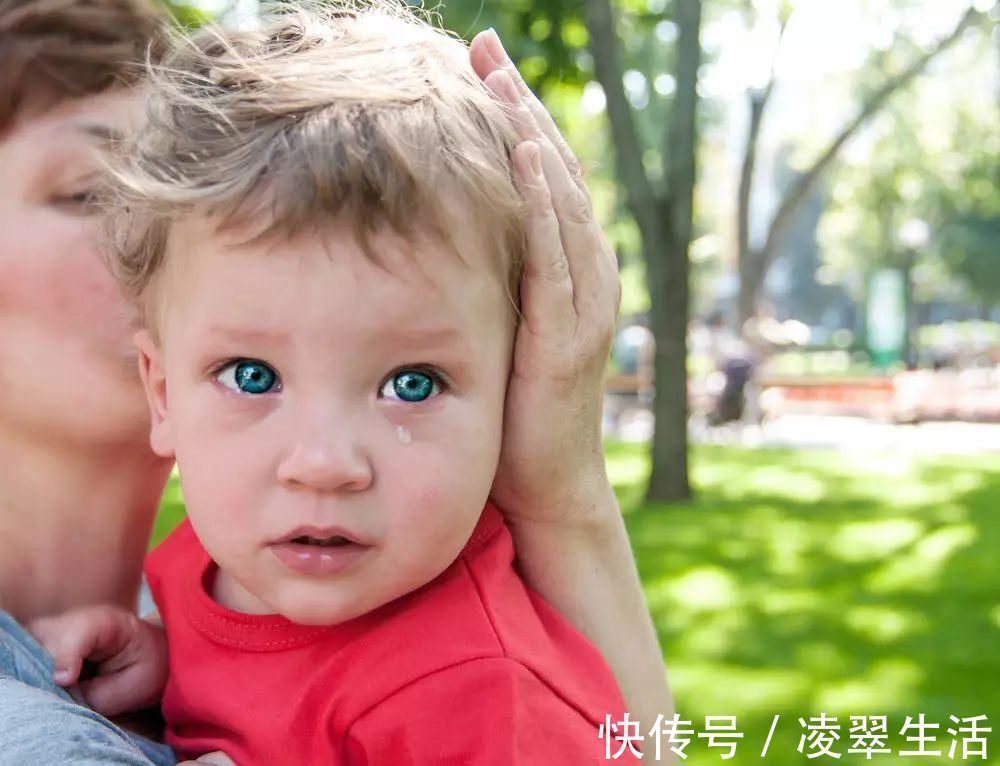 父母们|怯懦、自卑、犹豫的男孩,多半出自这几种家庭,父母却不以为然