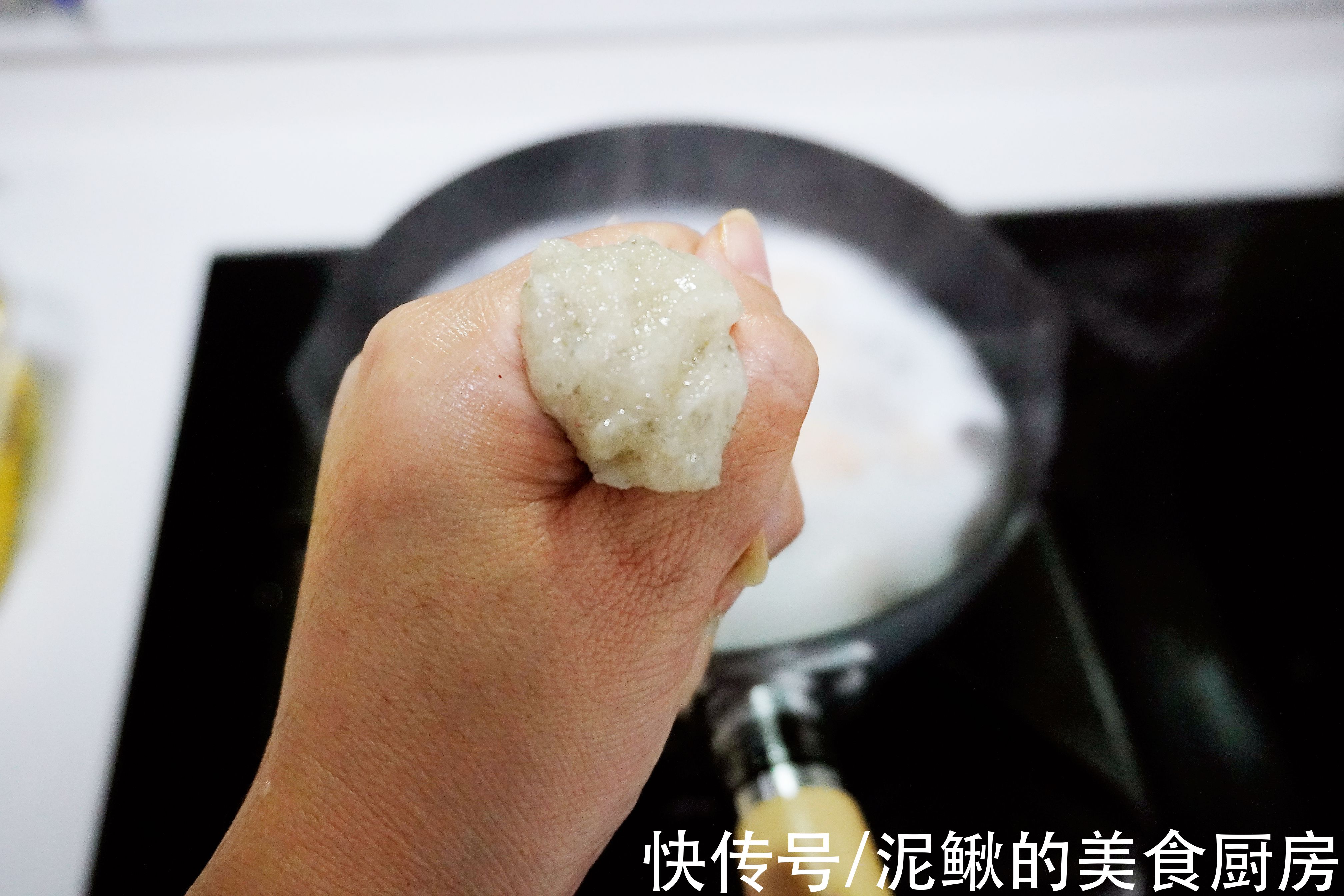 冬天快手菜，有肉有菜一锅出，热气腾腾，暖胃又暖身