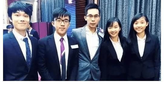 《非誠勿擾》10秒全場滅燈創(chuàng)最慘記錄,搖身一變身價30億,女嘉賓:燈壞了