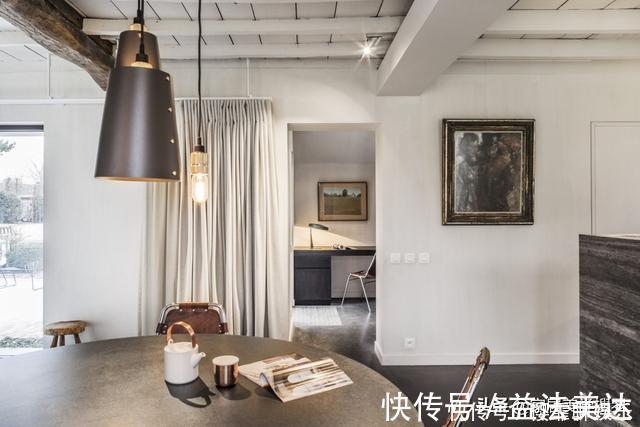 房屋|翻新过后的农舍房屋，从黑暗到安静舒适彻底转变