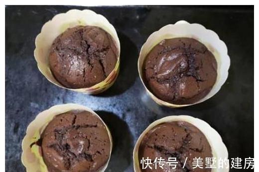 3g泡打粉|此甜品趁热吃能爆浆，香味浓郁，大家都抢着吃，简单快手！