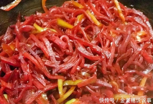  这菜比阿胶补血，女人若爱吃，气血双补，脸色更红润，早吃早美