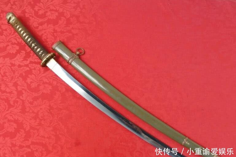 地位|大佐在日军中什么地位,是士兵梦想,其指挥刀顶20箱手榴弹