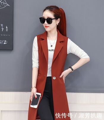 赶紧|车站看到一女人,身穿“职业装”魅力十足,赶紧试试