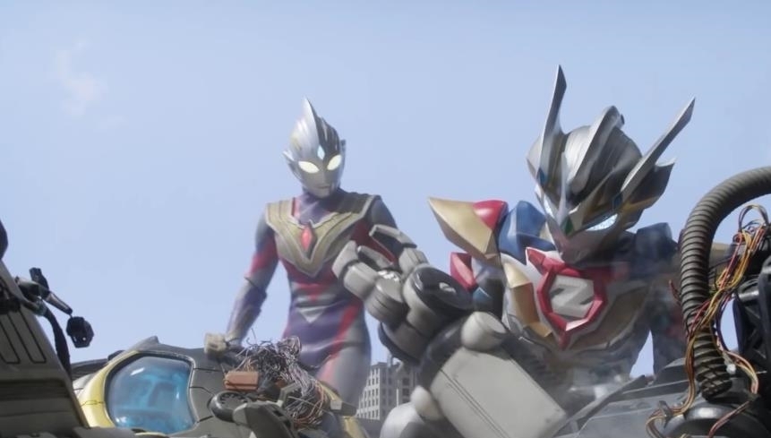 金古桥|欧斯超人与扳机仔收拾金古桥零件留伏笔 泽塔奥特曼有望再次客串