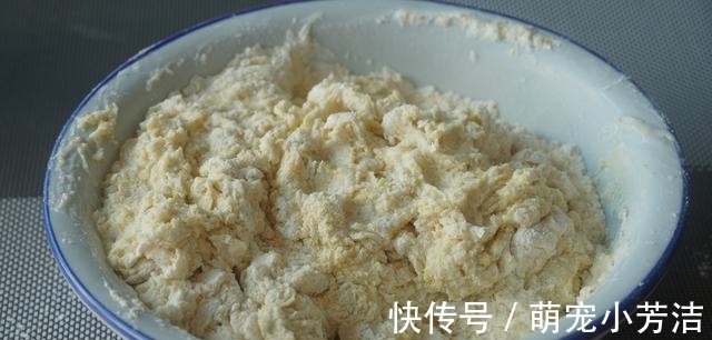 玉米面百吃不厌的做法，不放一粒酵母，松软多层，出锅全家都爱吃