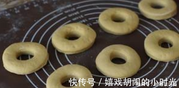 红薯炸糕|自从学会红薯这做法,我家一周要吃4次,一顿用5斤红薯,吃精光!